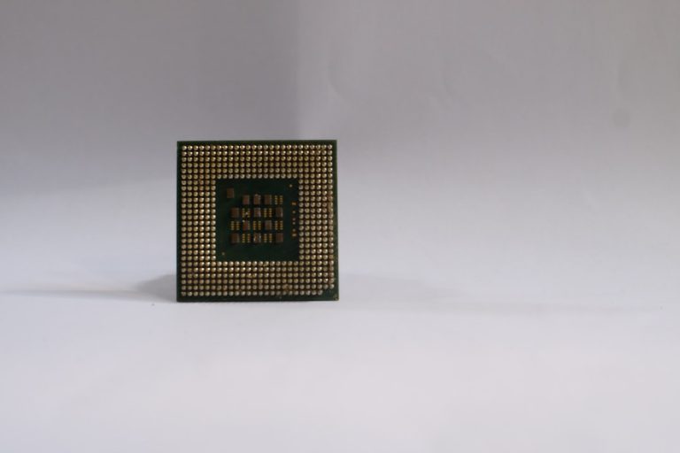Best CPUs for Gaming + ML Model Training