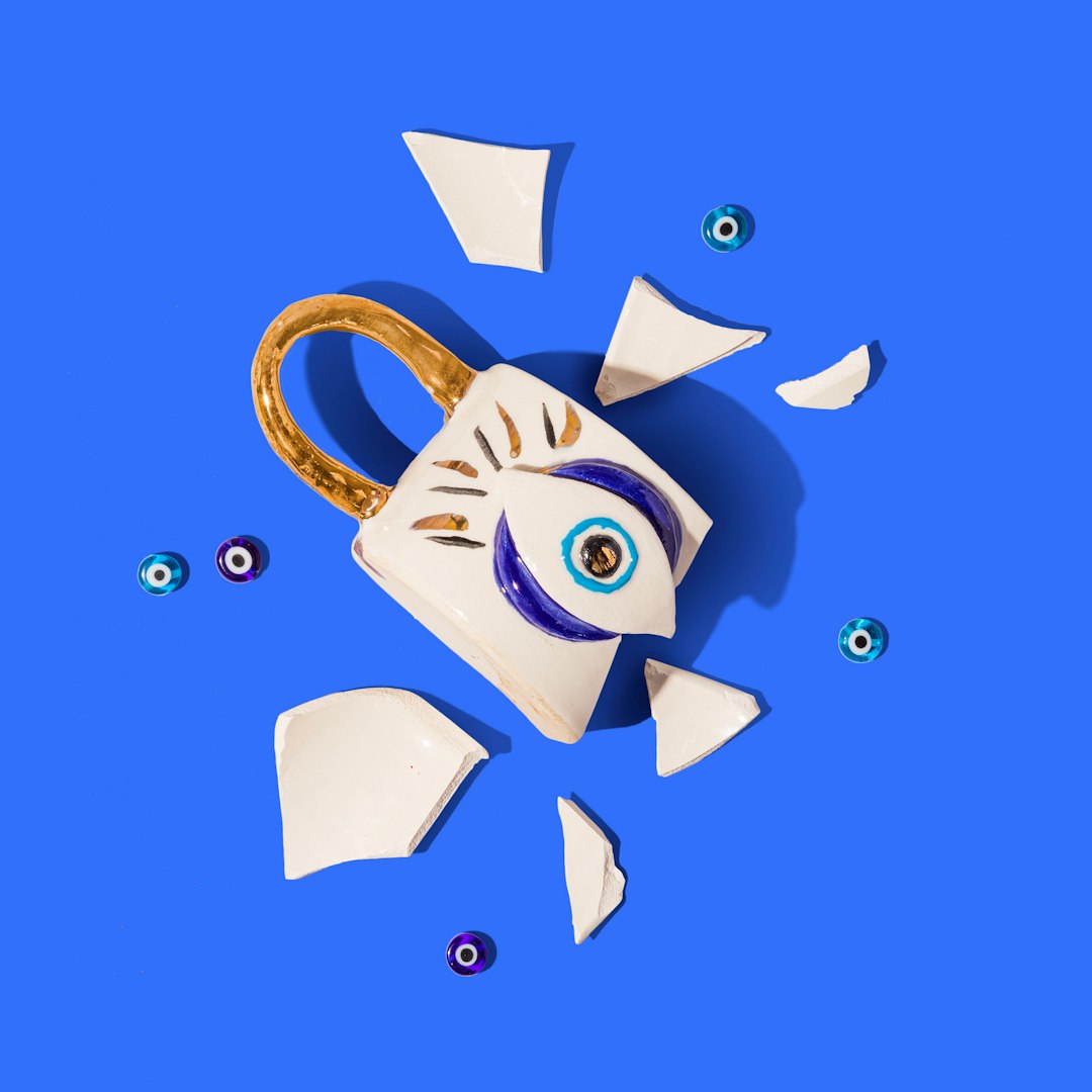 blue and white cat with blue eyes illustration vrchatavatardynamic animationtest - AI Bud