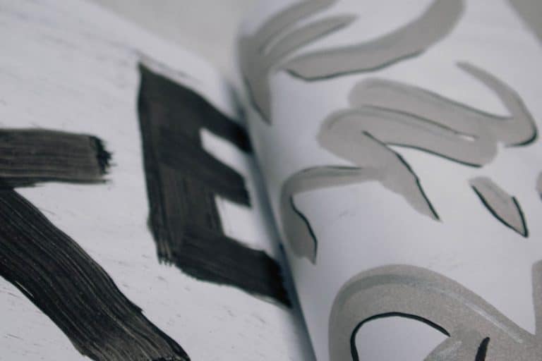 BrandCrowd EPS file missing font outlines and the convert-to-paths repair that prevented font substitution on printers