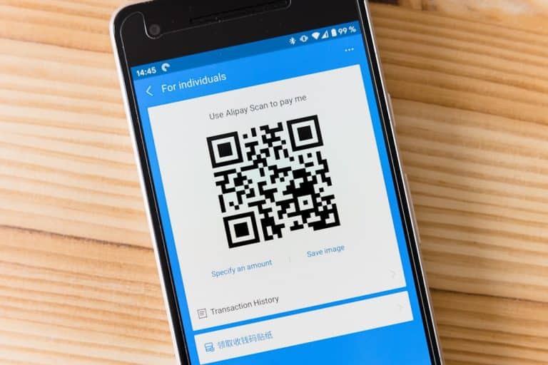 Top 7 Free QR Code Services for Personal Use (GoQR, QRCode Generator, QRTiger and Others)