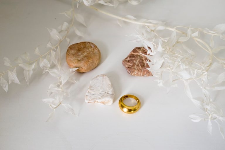 Nice Rocc: Personal Cooling Gadgets