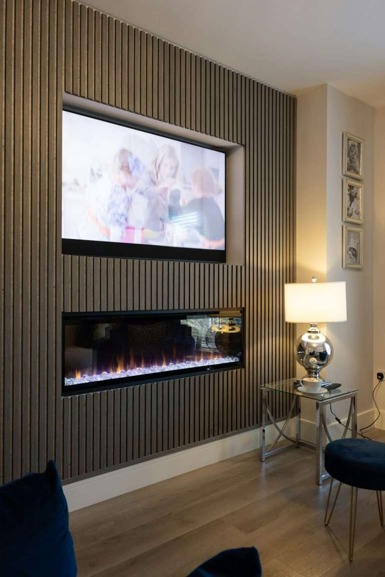 How Can You Use an Audio Video Splitter for Better Media Setup?